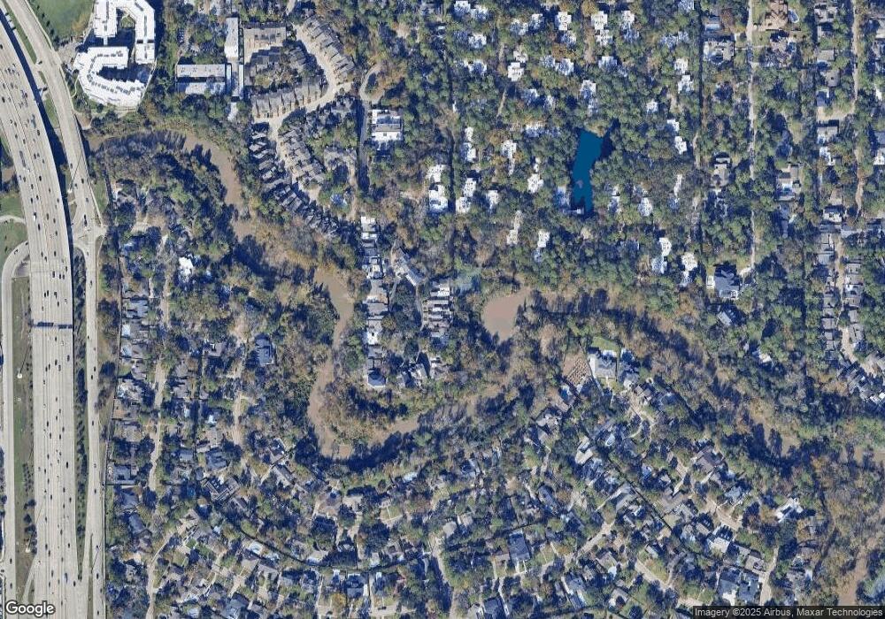 73 Legend Ln, Houston, TX 77024 - photo 1