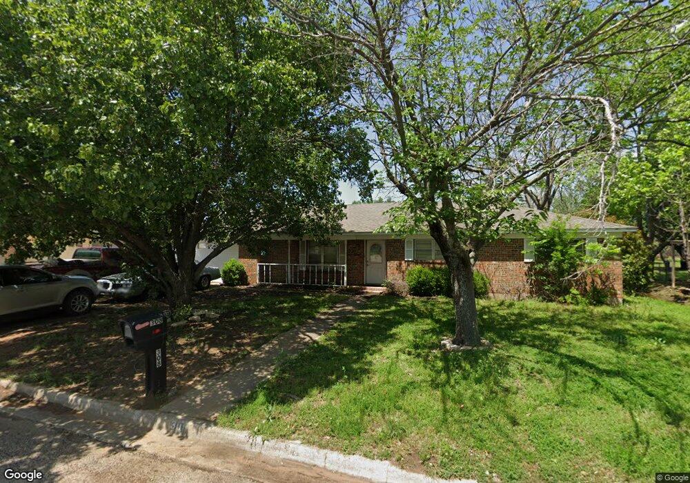 308 Texoma Dr, Whitesboro, TX 76273 - photo 1