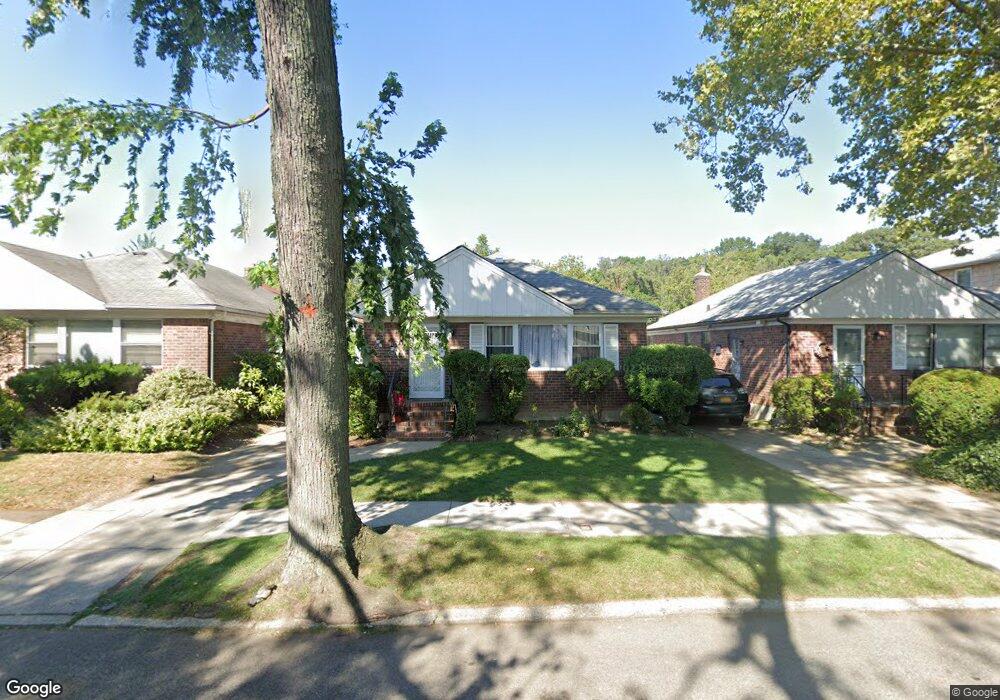 5020 175th Place, Fresh Meadows, NY 11365 - photo 1