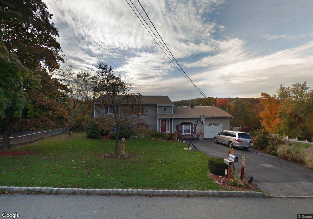 20 Hawthorne Dr, Monroe, NY 10950 - photo 1