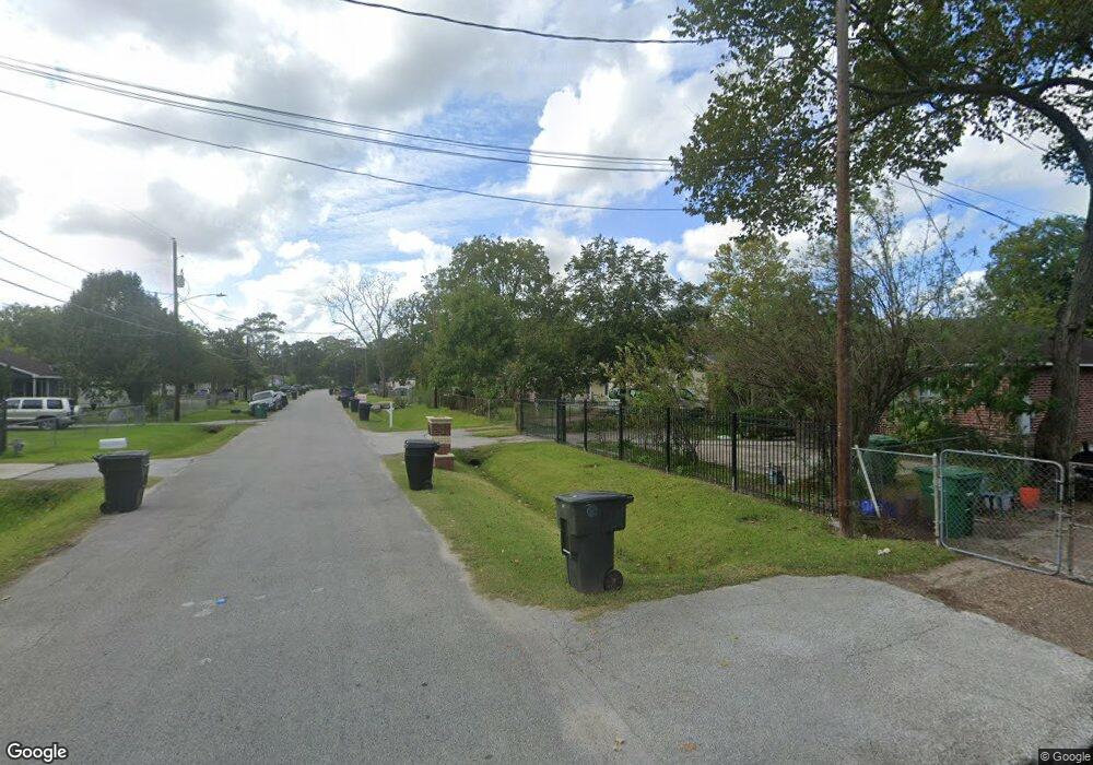 6915 Orville St, Houston, TX 77028 - photo 1