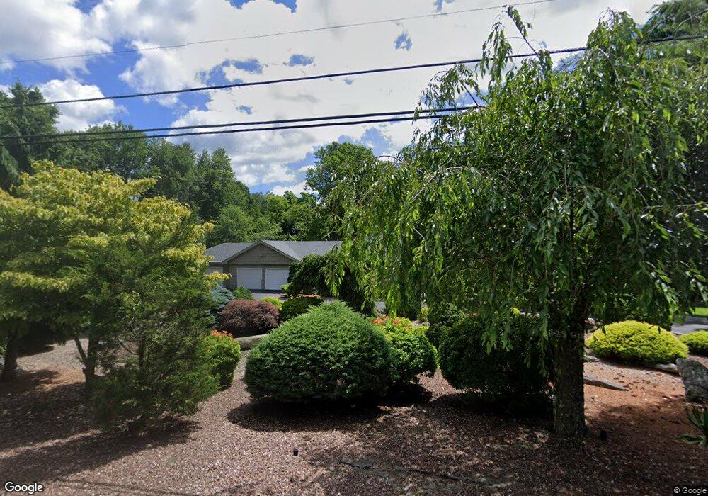 11 Cold Spring Dr, Bloomfield, CT 06002 - photo 1