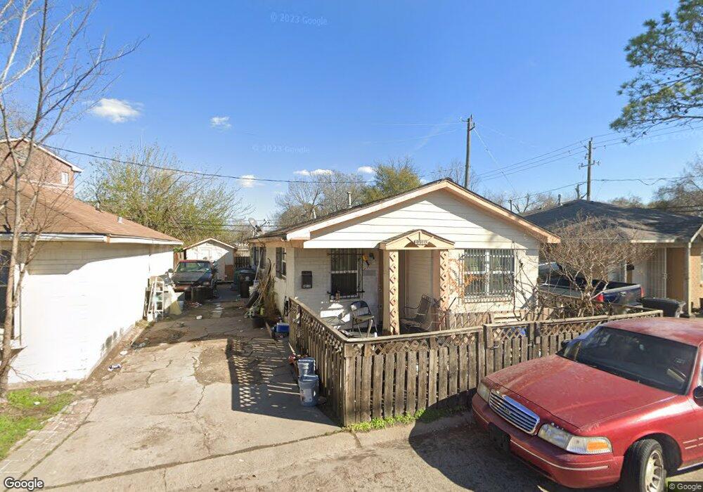 4510 Lelay Cir, Houston, TX 77022 - photo 1