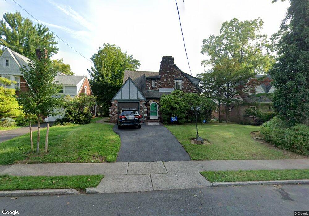 363 Briarcliff Rd, Teaneck, NJ 07666 - photo 1