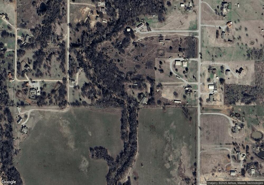 437 SW Crater Creek Rd, Cache, OK 73527 - photo 1