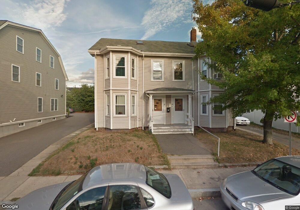 26 Hall St unit 2, Waltham, MA 02453 - photo 1