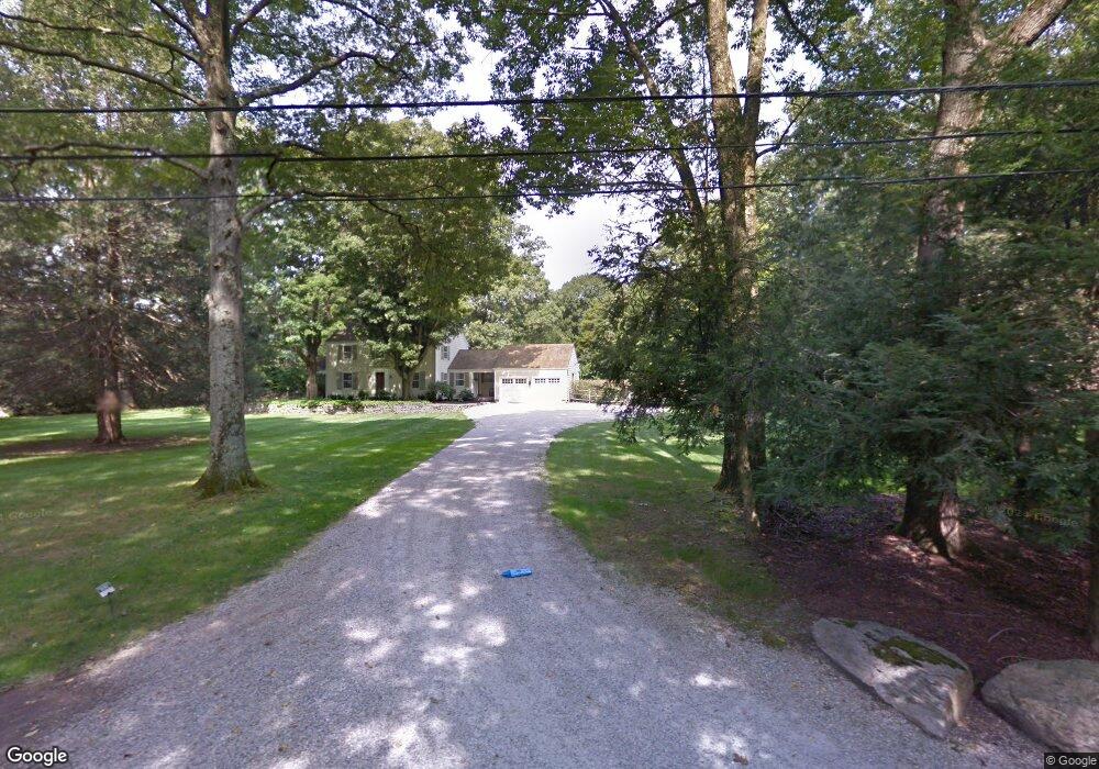 9 10 O Clock Ln, Weston, CT 06883 - photo 1