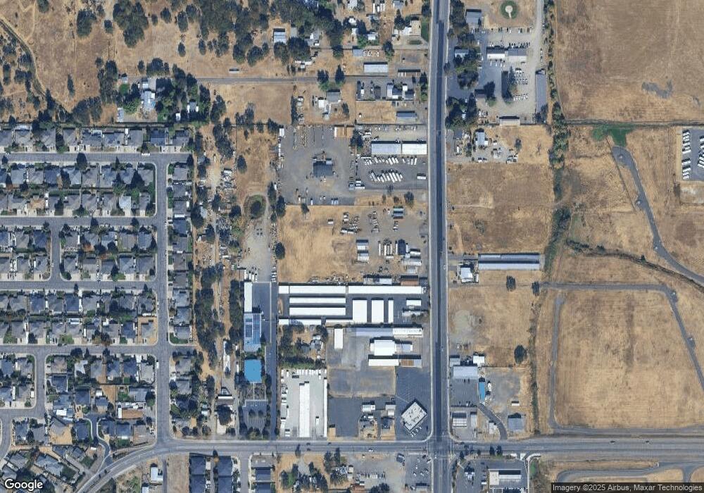 5151 Table Rock Rd, Central Point, OR 97502 - photo 1