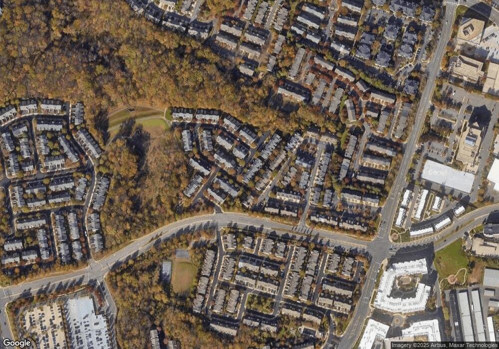 11629 Fairfax Commons Dr, Fairfax, VA 22030 - photo 1