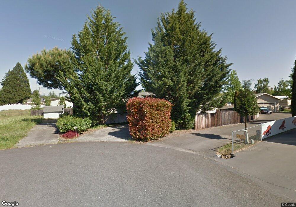 1501 Molly Ln, Grants Pass, OR 97527 - photo 1