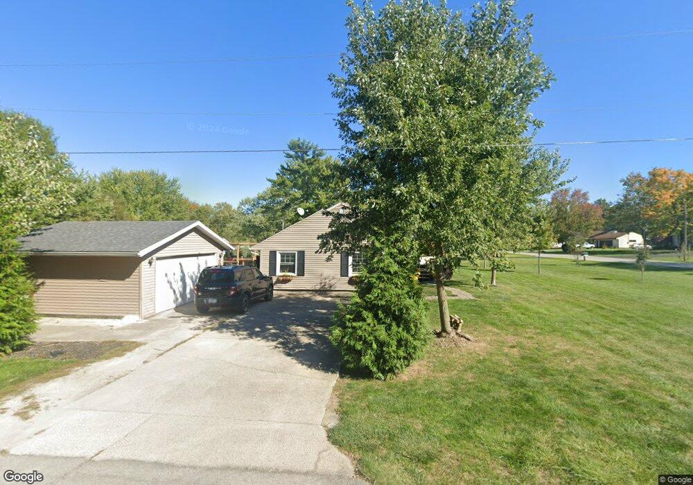 3156 Clement Dr, Lima, OH 45806 - photo 1