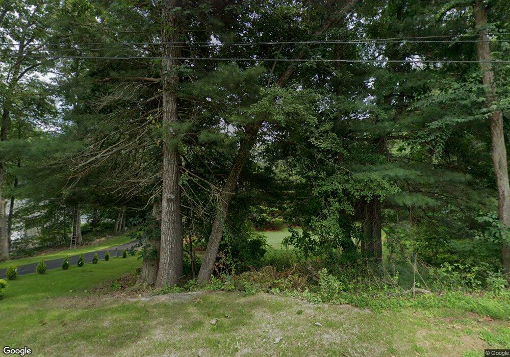 25 Pinecrest Ln, Baltic, CT 06330 - photo 1