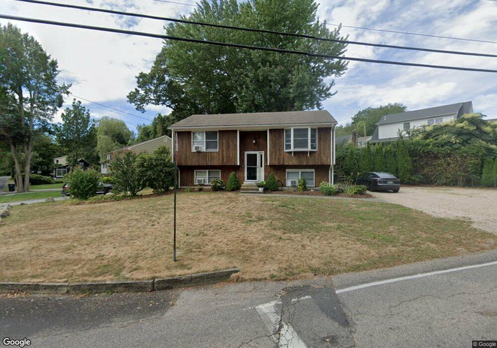 21 Bonnet Point Rd, Narragansett, RI 02882 - photo 1