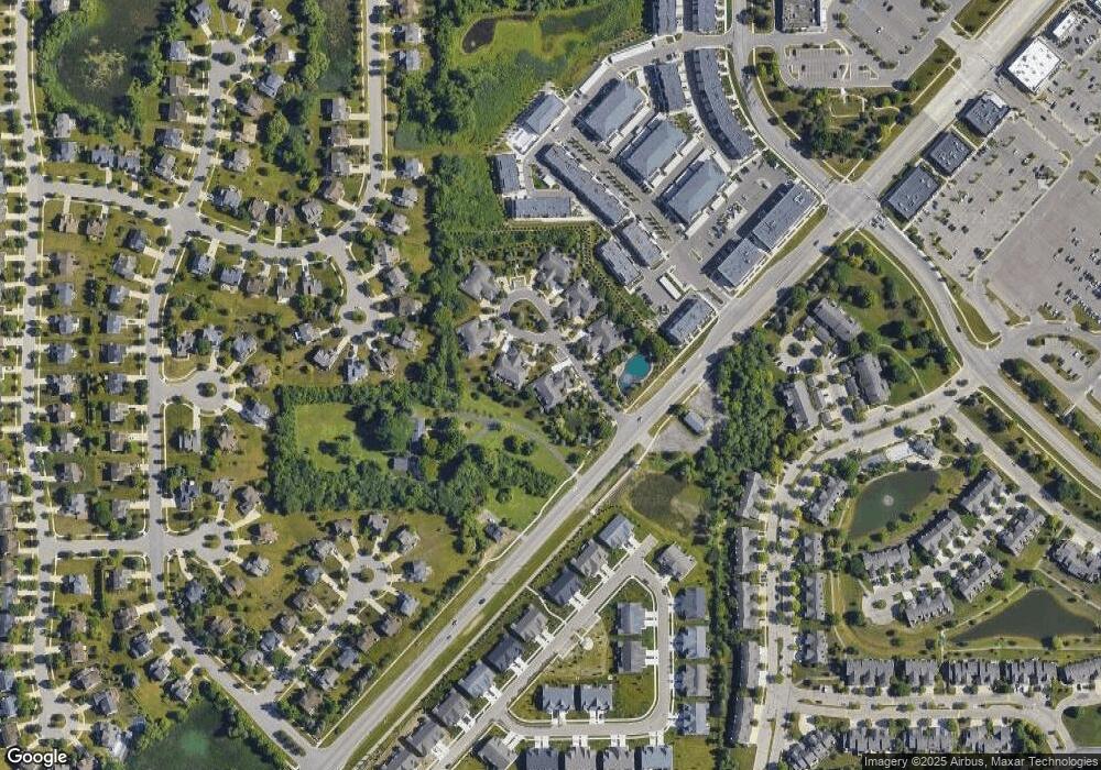 2203 Old Falls Dr unit 13, Ann Arbor, MI 48103 - photo 1