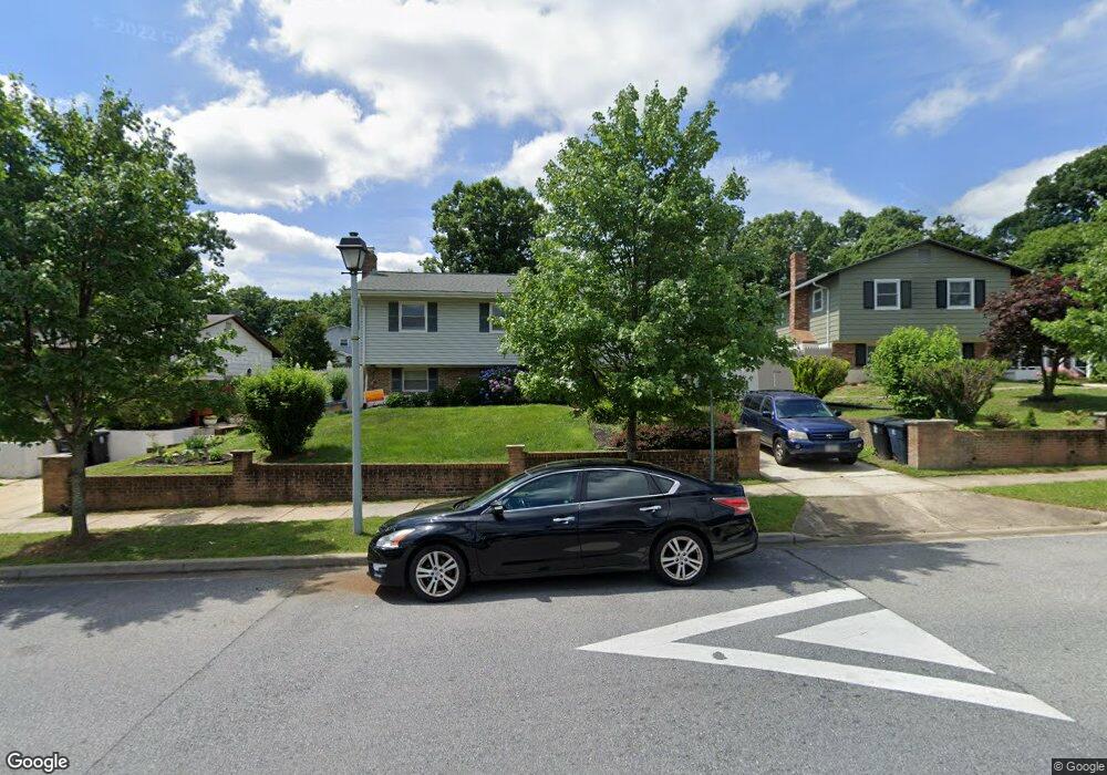 8809 Crandall Rd, Lanham, MD 20706 - photo 1