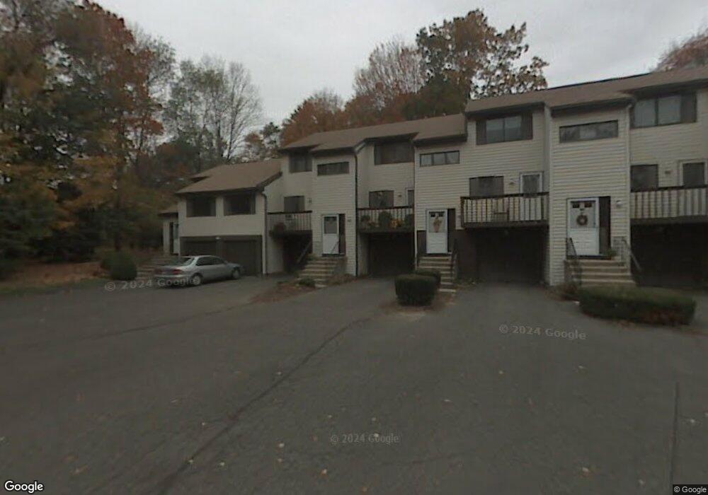 14 Oak Forest Dr unit 3, Manchester, CT 06042 - photo 1