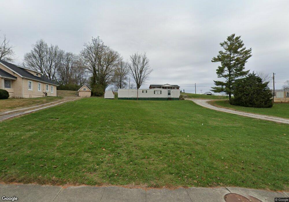 184 Fairfield Hill, Bloomfield, KY 40008 - photo 1
