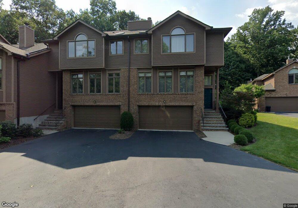 9 Lakeview Dr, Old Tappan, NJ 07675 - photo 1