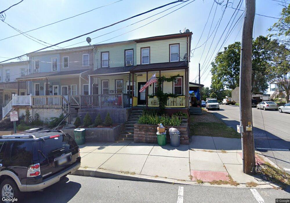 802 Plane St, Columbia, PA 17512 - photo 1