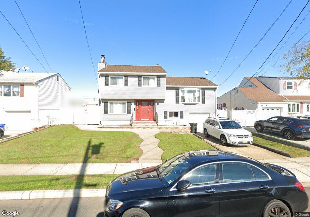 24 Swarthmore Dr, Carteret, NJ 07008 - photo 1