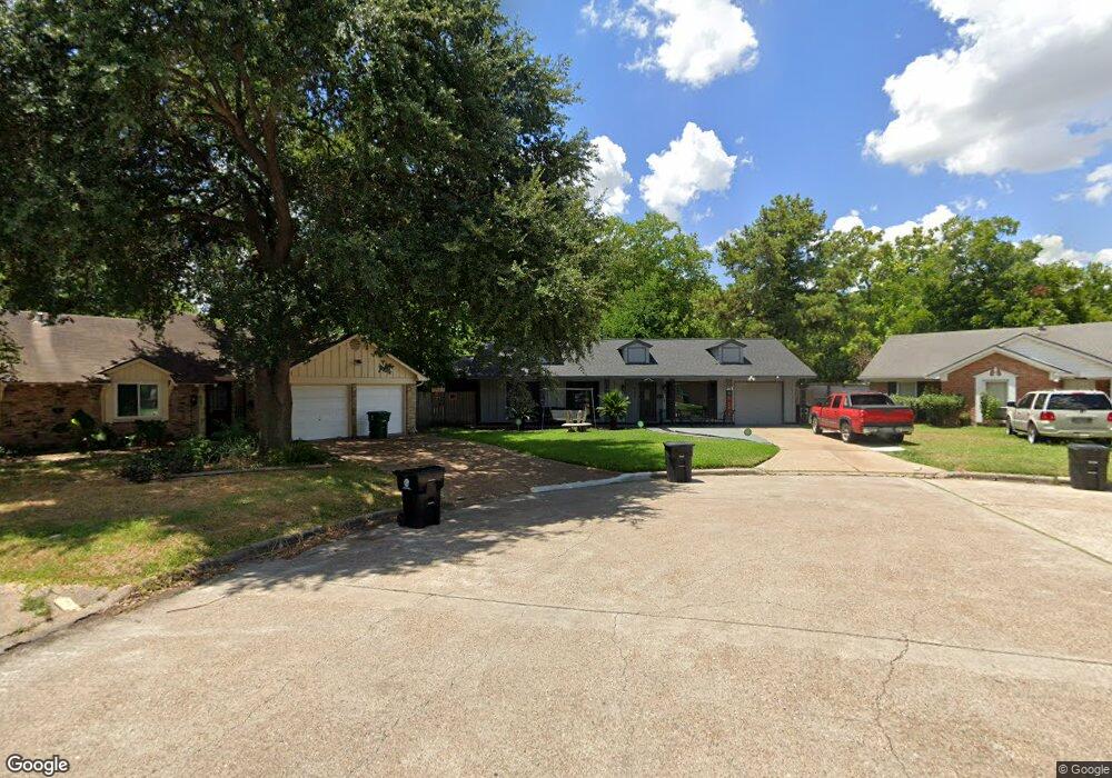 827 Frazer Ln, Houston, TX 77038 - photo 1