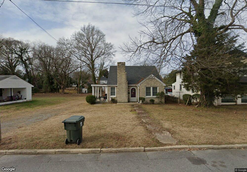 502 Maple St, Weldon, NC 27890 - photo 1