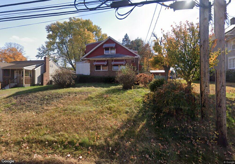 634 Pine St, Bristol, CT 06010 - photo 1