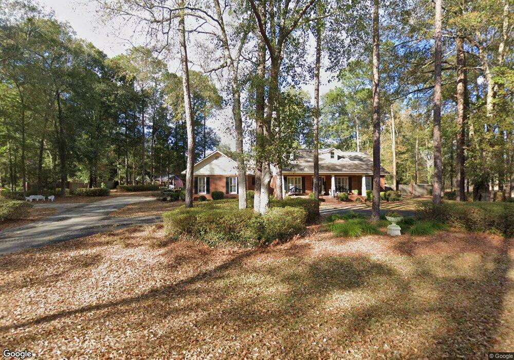 2104 Hughes St, Bainbridge, GA 39819 - photo 1