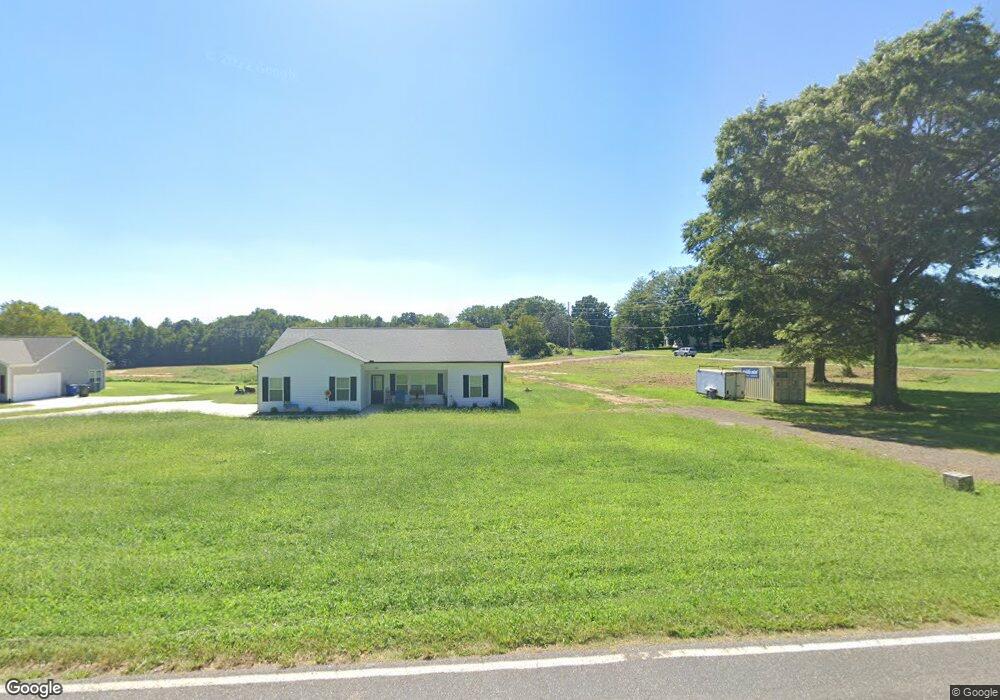 110 Elmwood Rd, Statesville, NC 28625 - photo 1