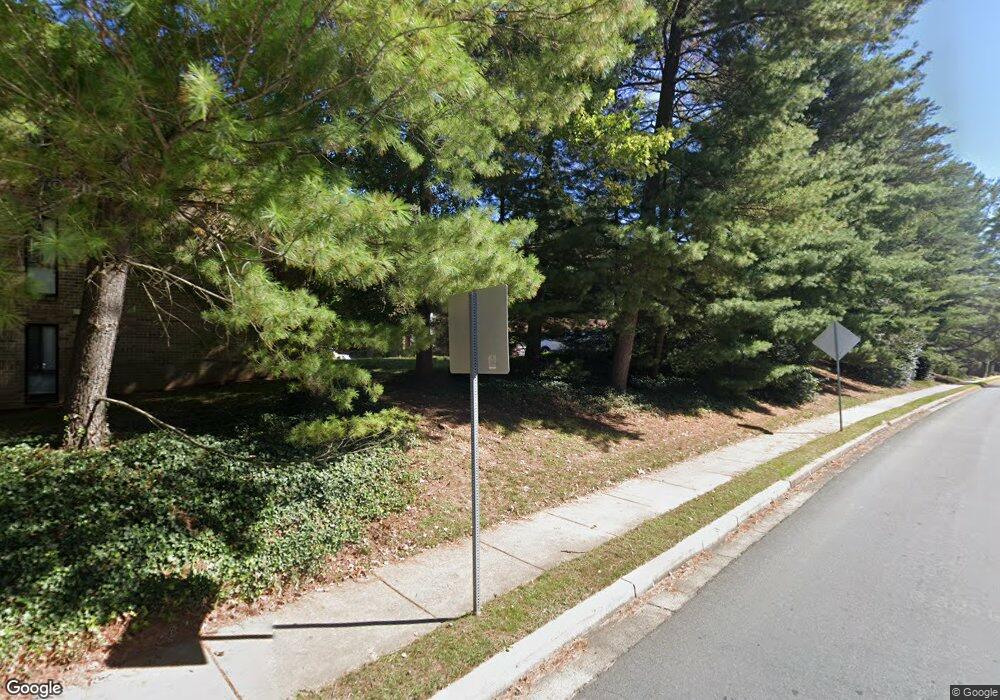 11554 Rolling Green Ct unit 300, Reston, VA 20191 - photo 1