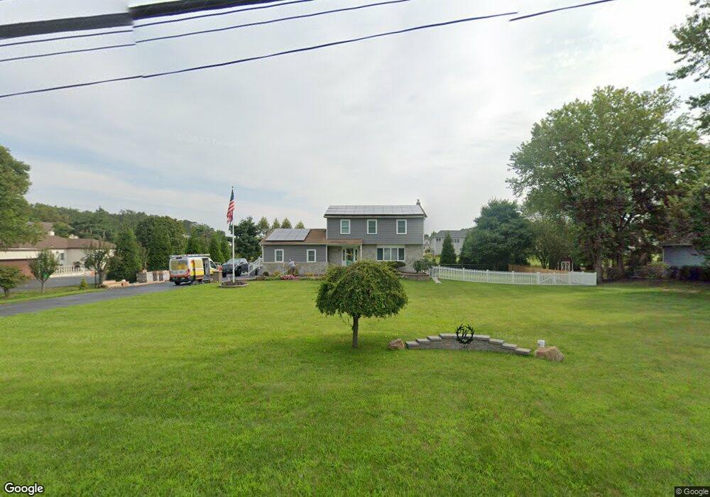 146 Hankins Rd, Hightstown, NJ 08520 - photo 1