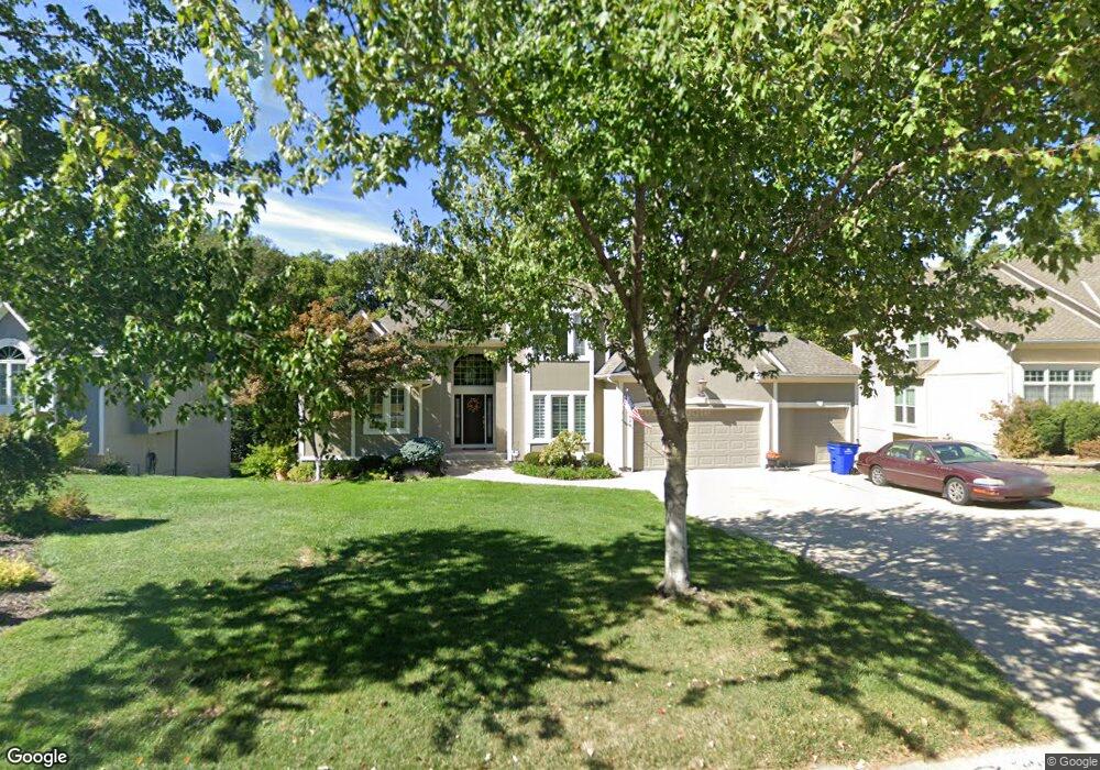 5820 Widmer Rd, Shawnee, KS 66216 - photo 1