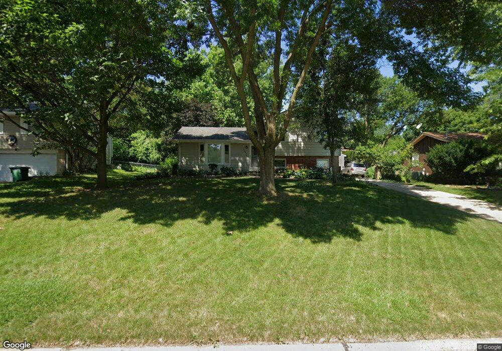 2044 NW 80th Place, Clive, IA 50325 - photo 1