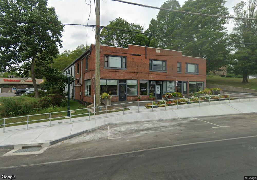 62 Main St unit B, Canaan, CT 06018 - photo 1