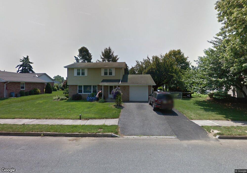 960 E Walnut St, Palmyra, PA 17078 - photo 1