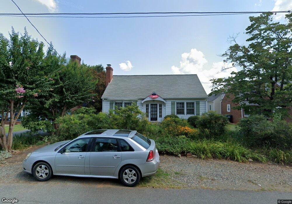 1211 Belleview Ave, Charlottesville, VA 22901 - photo 1