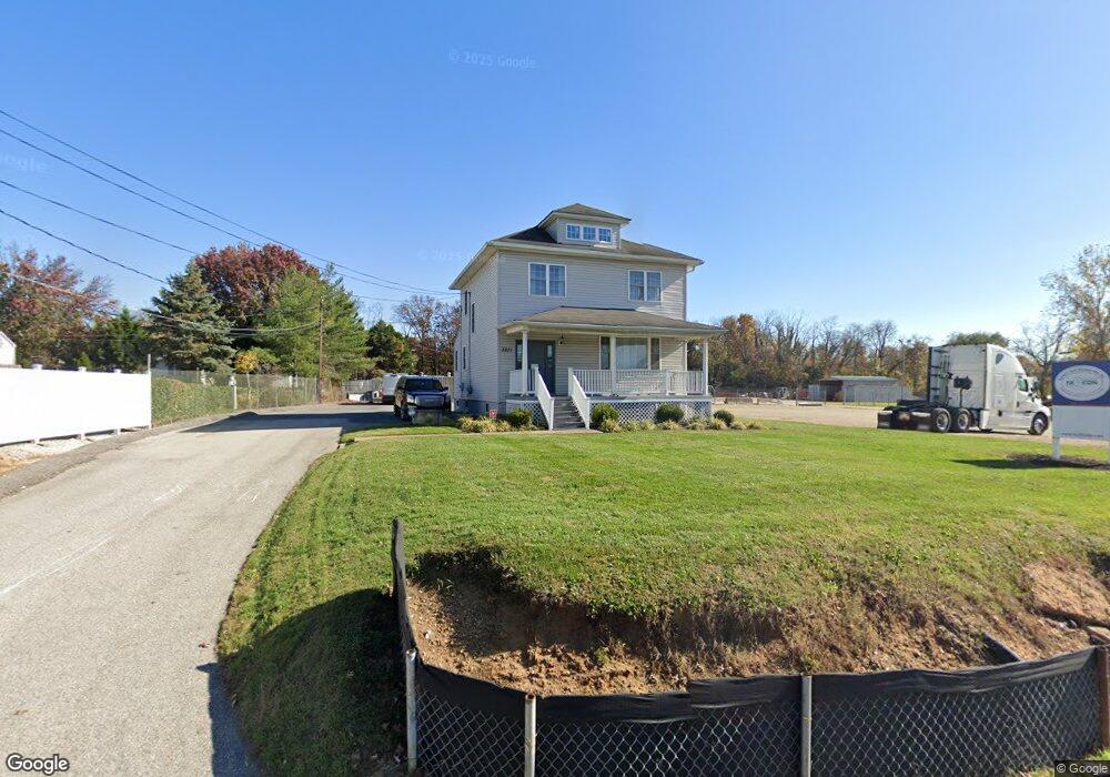 3211 Hammonds Ferry Rd, Halethorpe, MD 21227 - photo 1