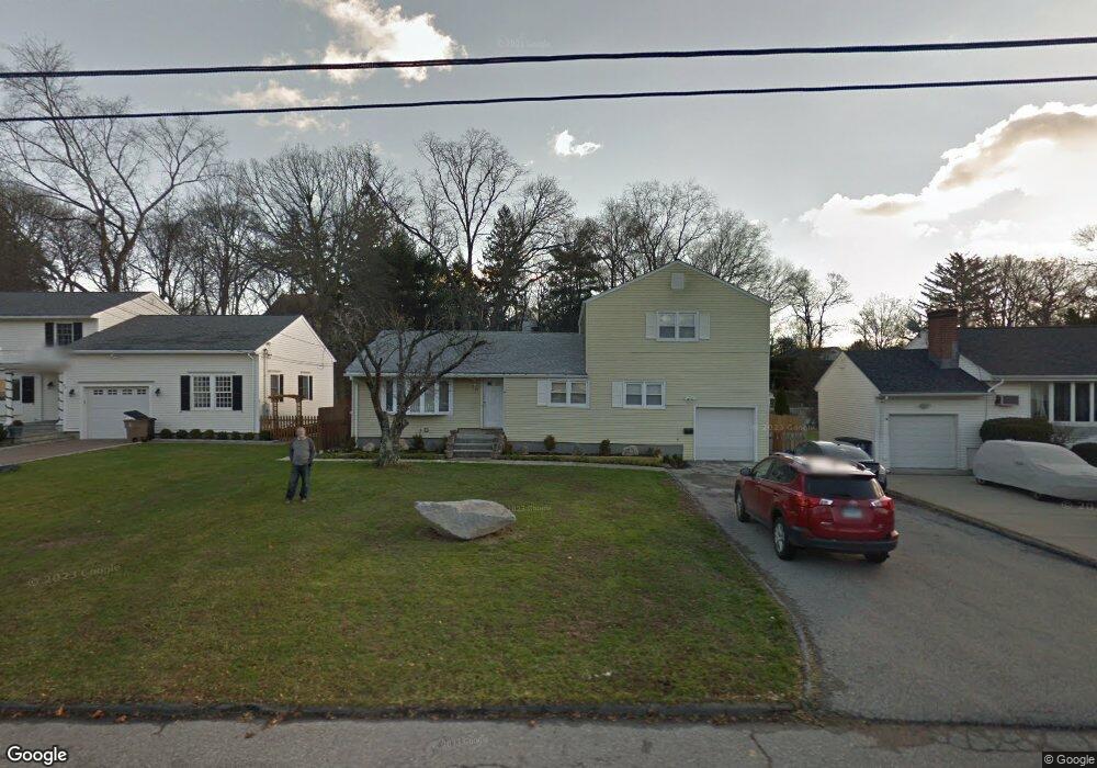 59 Autumn Ln, Stamford, CT 06906 - photo 1