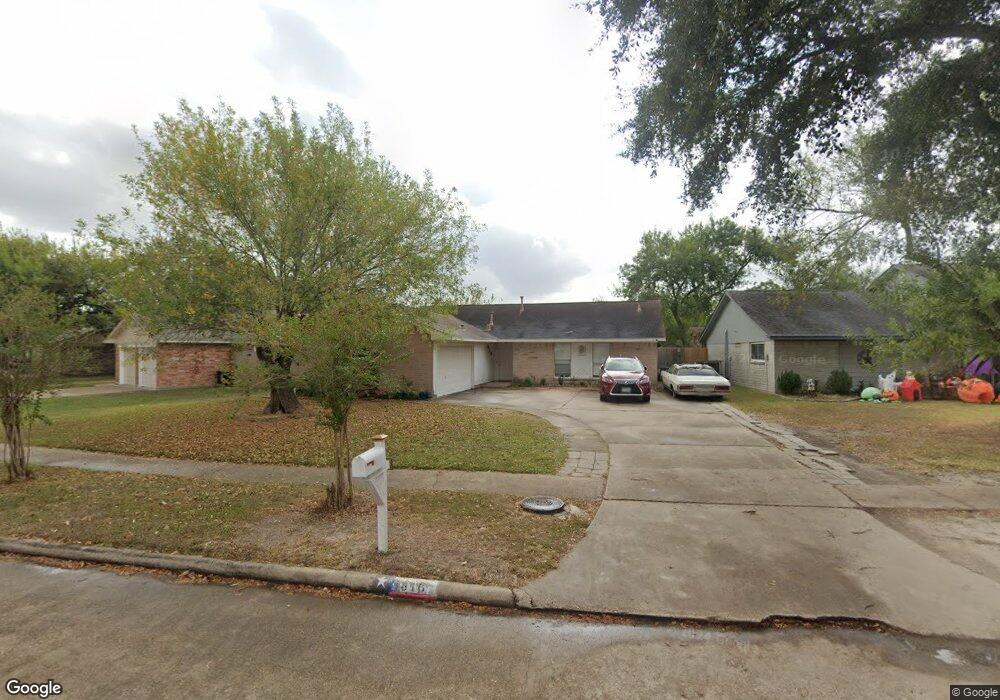 6919 Winding Trace Dr, Houston, TX 77086 - photo 1