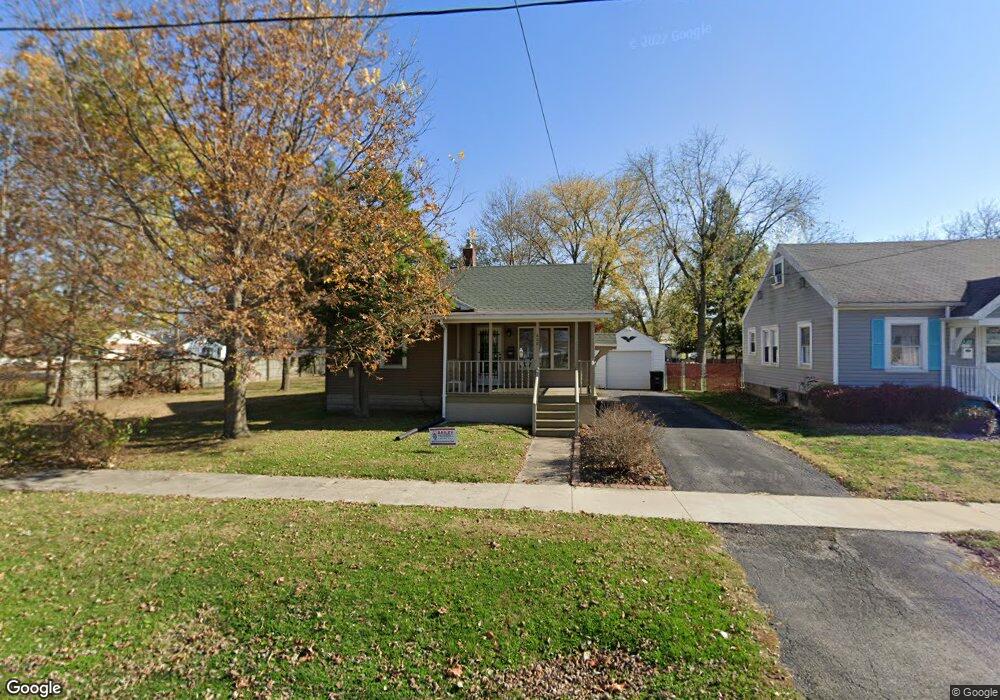608 S Mulberry St, Effingham, IL 62401 - photo 1