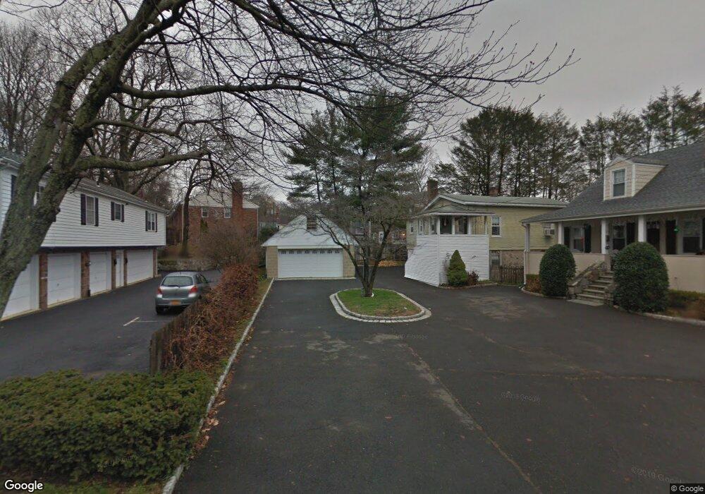 96 Valley Rd unit 7, Cos Cob, CT 06807 - photo 1