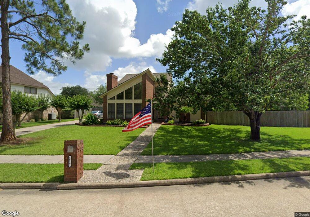 1717 Falcon Ridge Blvd, Friendswood, TX 77546 - photo 1