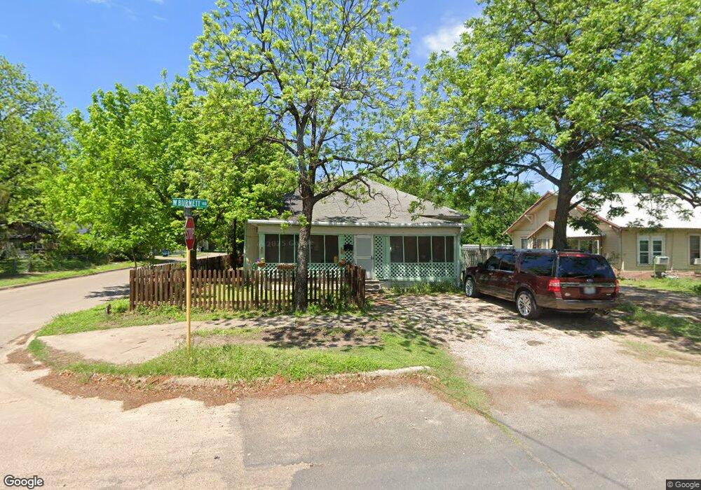 110 W Burnett St, Ennis, TX 75119 - photo 1