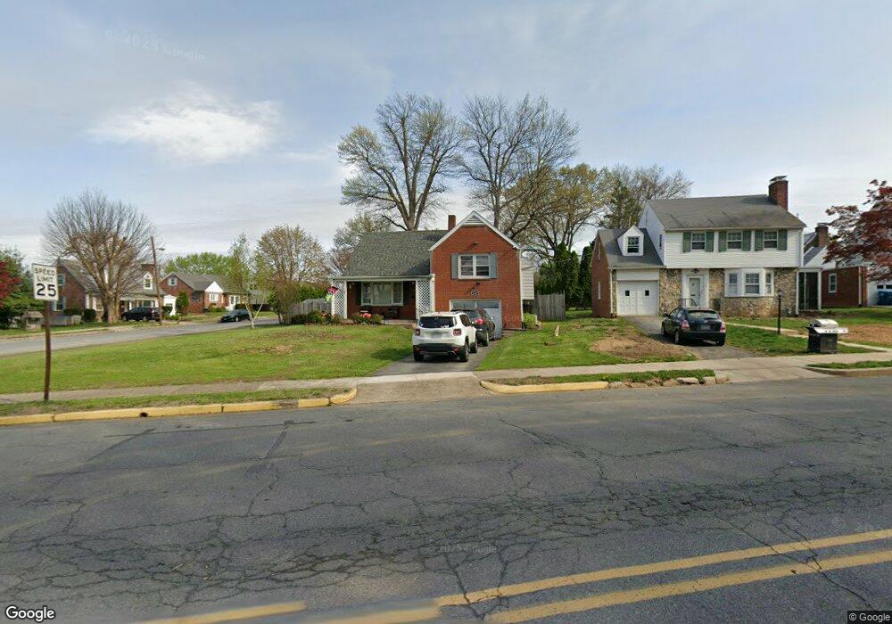 1407 College Ave, Reading, PA 19604 - photo 1