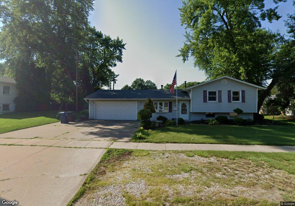 1603 Middle Rd, Bettendorf, IA 52722 - photo 1