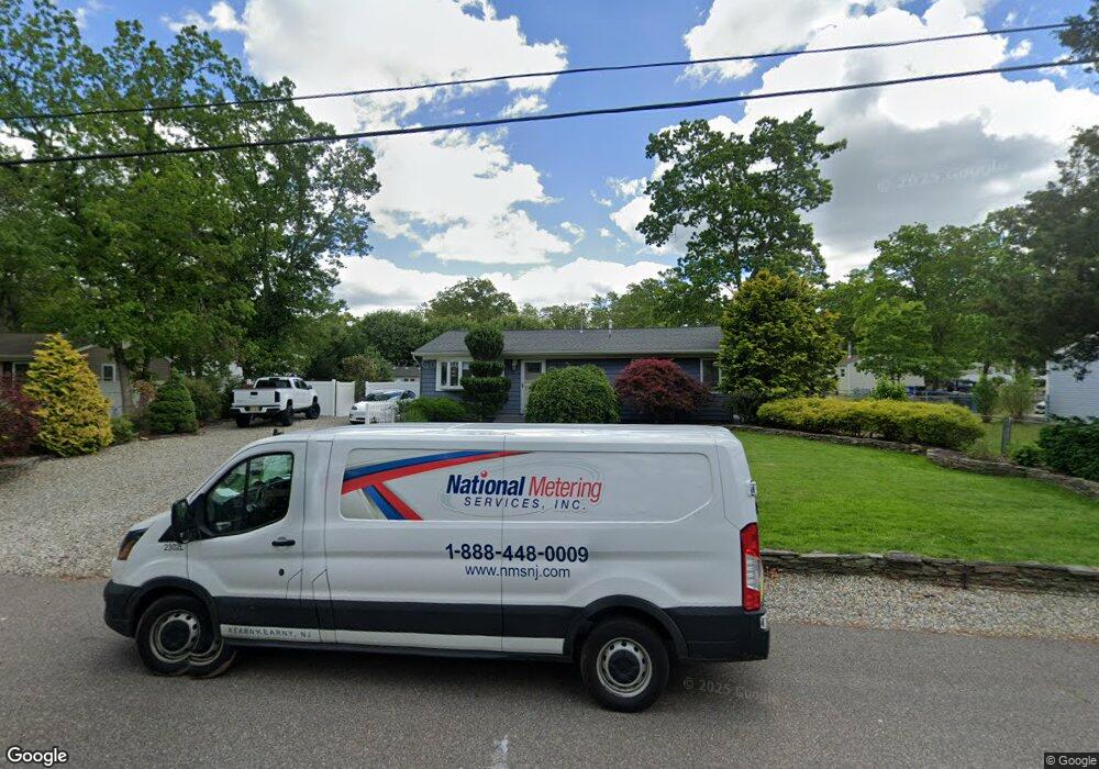 2135 Robin Ln, Toms River, NJ 08755 - photo 1