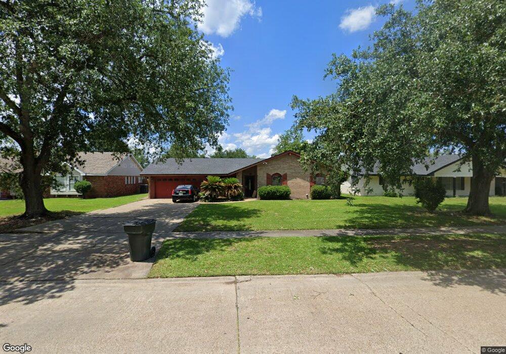 2437 18th St, Lake Charles, LA 70601 - photo 1