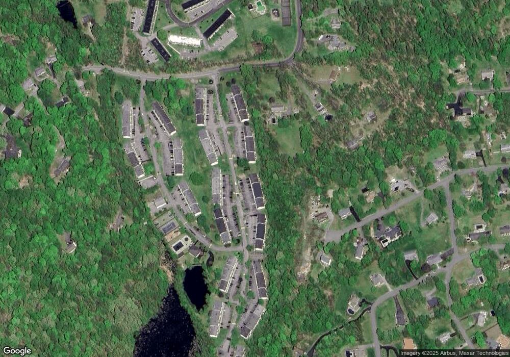 17 Scarborough Ln unit 17C, Wappingers Falls, NY 12590 - photo 1