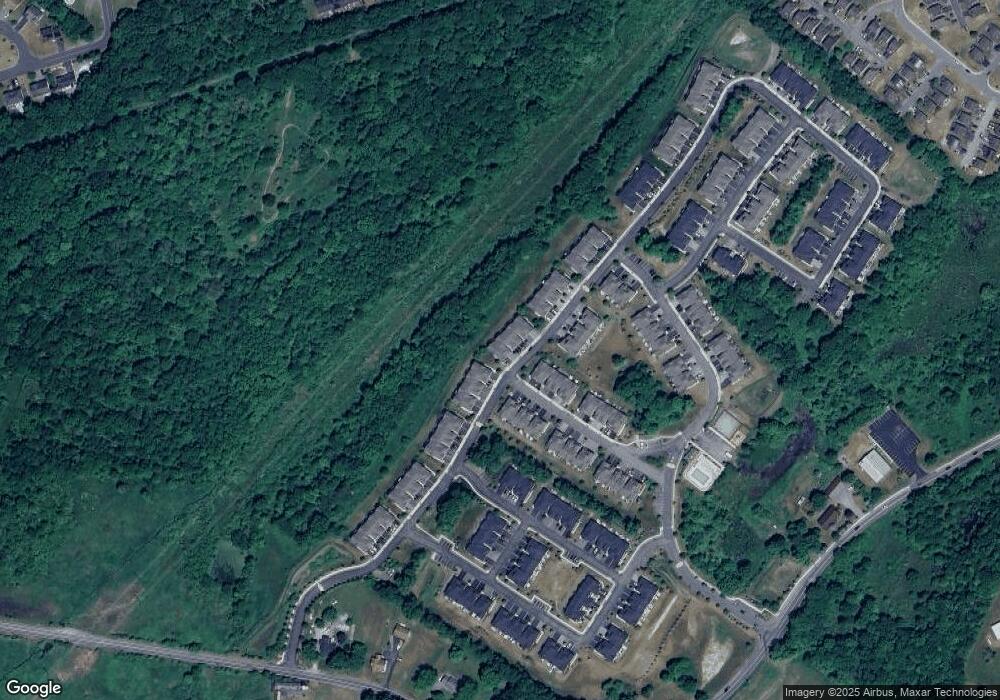 51 Meadow View Dr, Middletown, NY 10940 - photo 1