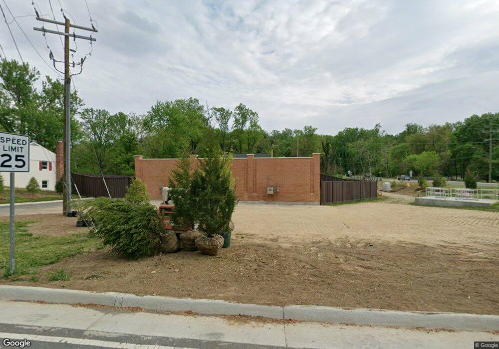 6623 Dearborn Dr, Falls Church, VA 22044 - photo 1